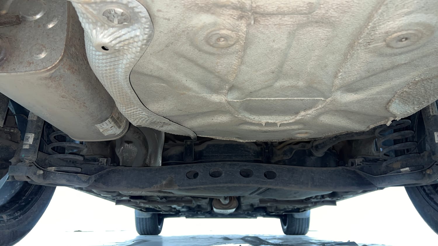 Used 2022 Skoda Slavia Ambition 1.0L TSI AT Petrol Automatic extra REAR UNDERBODY VIEW (TAKEN FROM REAR)