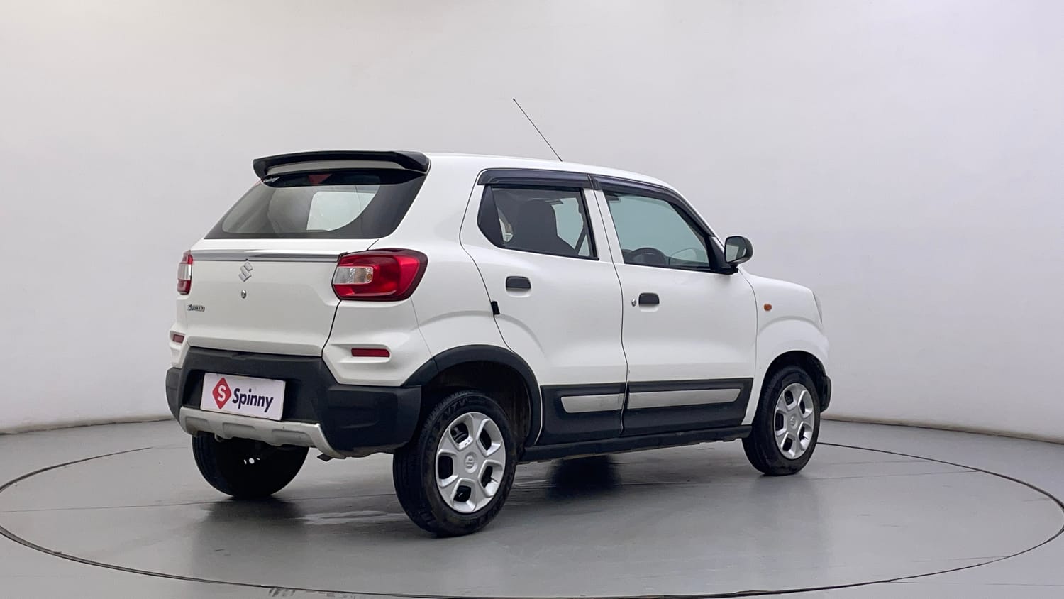 Used 2021 Maruti Suzuki S-Presso VXi AMT Petrol Automatic exterior RIGHT REAR CORNER VIEW