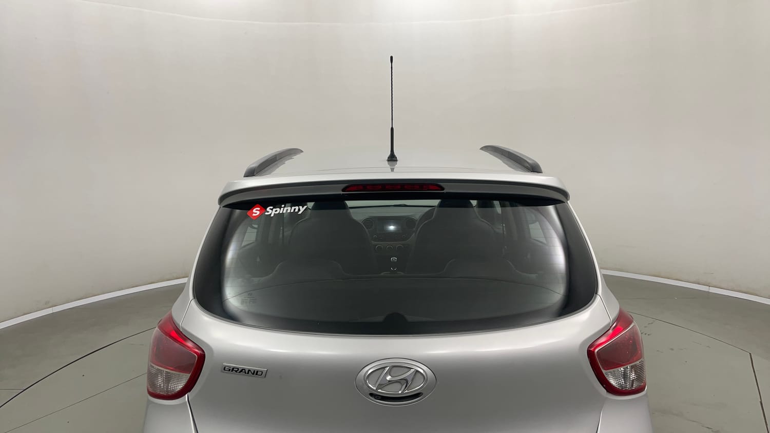 Used 2018 Hyundai Grand i10 Sportz 1.2 Kappa VTVT Petrol Manual exterior BACK WINDSHIELD VIEW