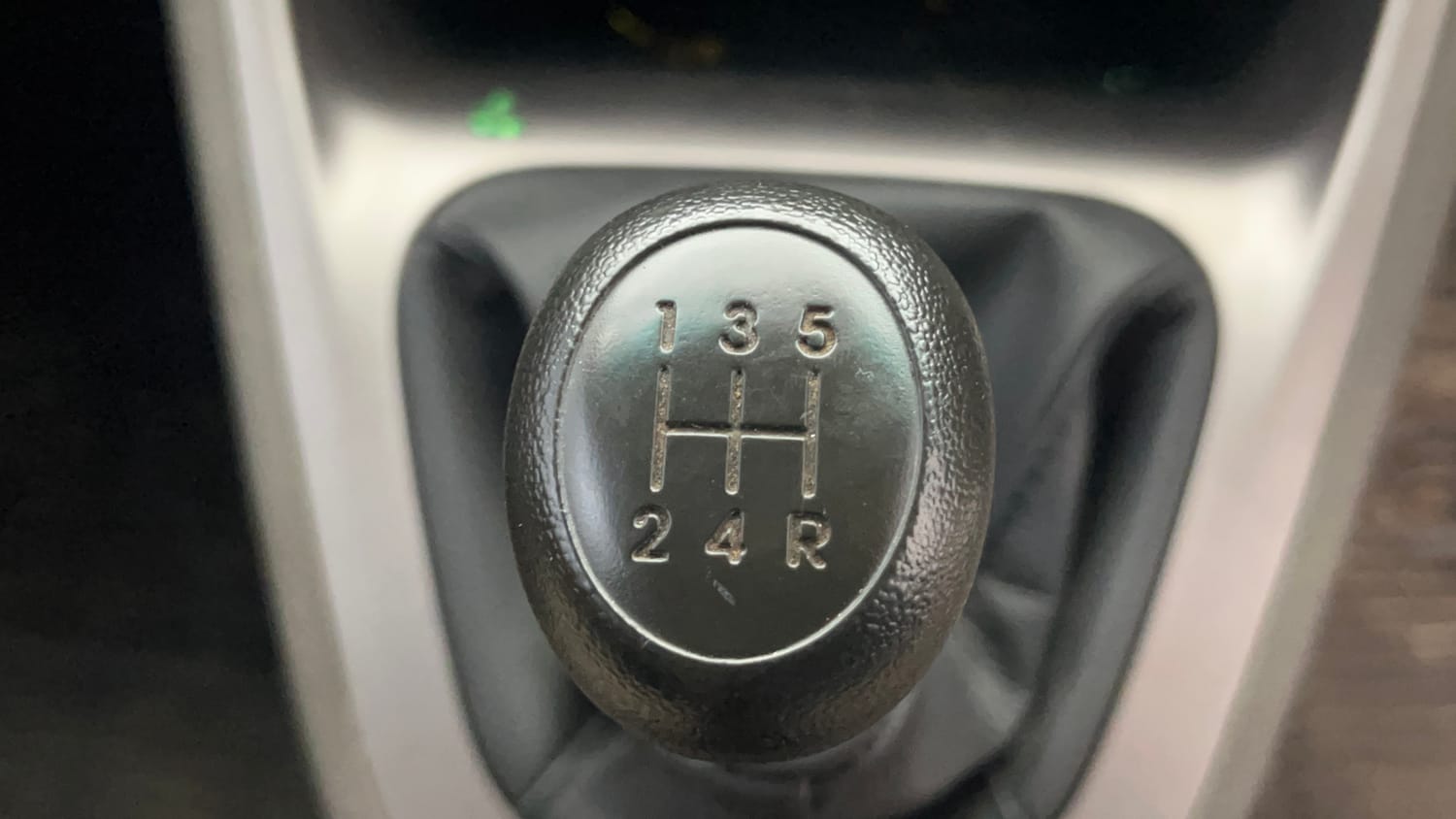 Used 2013 Hyundai i10 Magna 1.1 iRDE2 Petrol Manual interior GEAR  KNOB VIEW