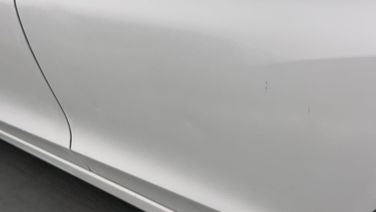 Used 2017 Honda City V Petrol Manual dents MINOR DENT