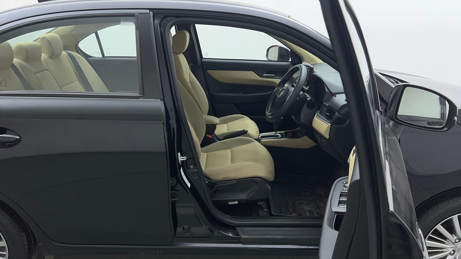 Used 2025 Honda Amaze VX 1.2 Petrol CVT Petrol Automatic interior RIGHT SIDE FRONT DOOR CABIN VIEW