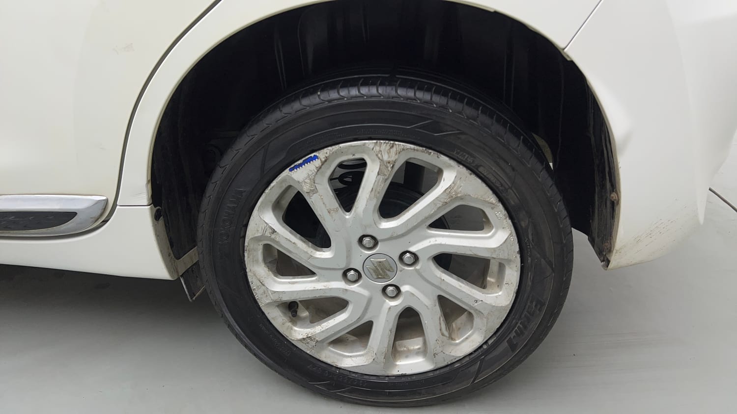 Used 2025 Maruti Suzuki Baleno Zeta MT Petrol Manual tyres LEFT REAR TYRE RIM VIEW