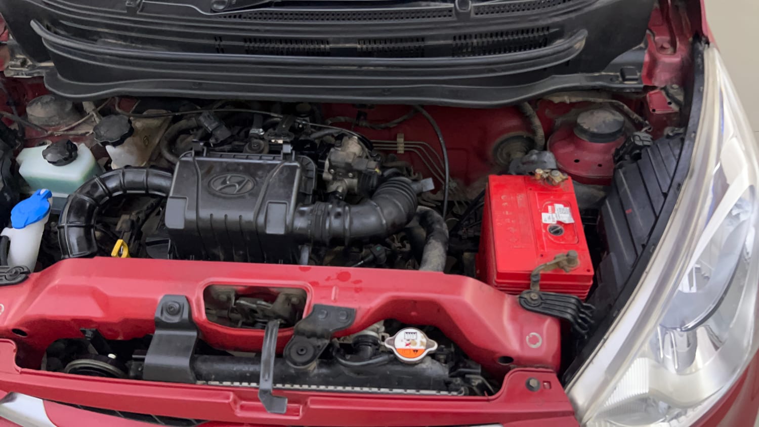 Used 2016 Hyundai Eon Era Petrol Manual engine ENGINE LEFT SIDE VIEW