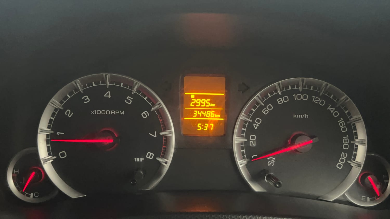 Used 2015 Maruti Suzuki Swift VXi Petrol Manual interior CLUSTERMETER VIEW