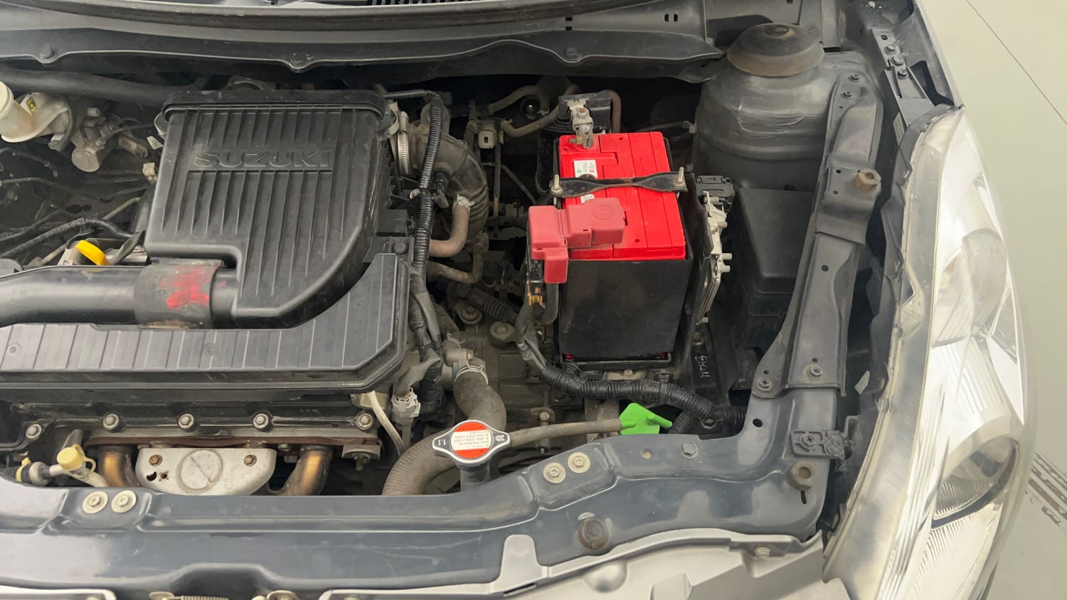 Used 2015 Maruti Suzuki Swift VXi Petrol Manual engine ENGINE LEFT SIDE VIEW