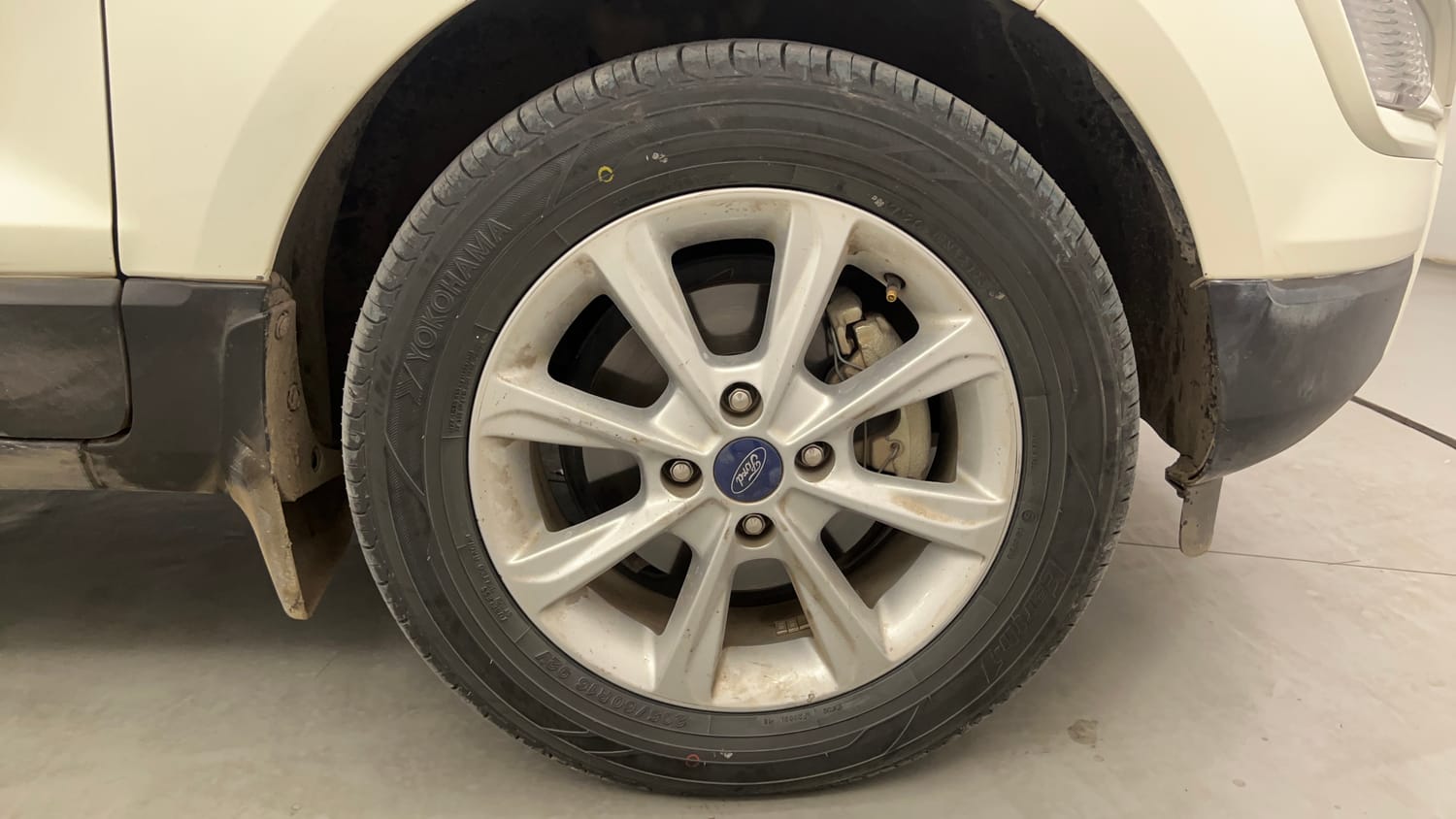 Used 2021 Ford EcoSport Titanium 1.5L TDCi Diesel Manual tyres RIGHT FRONT TYRE RIM VIEW
