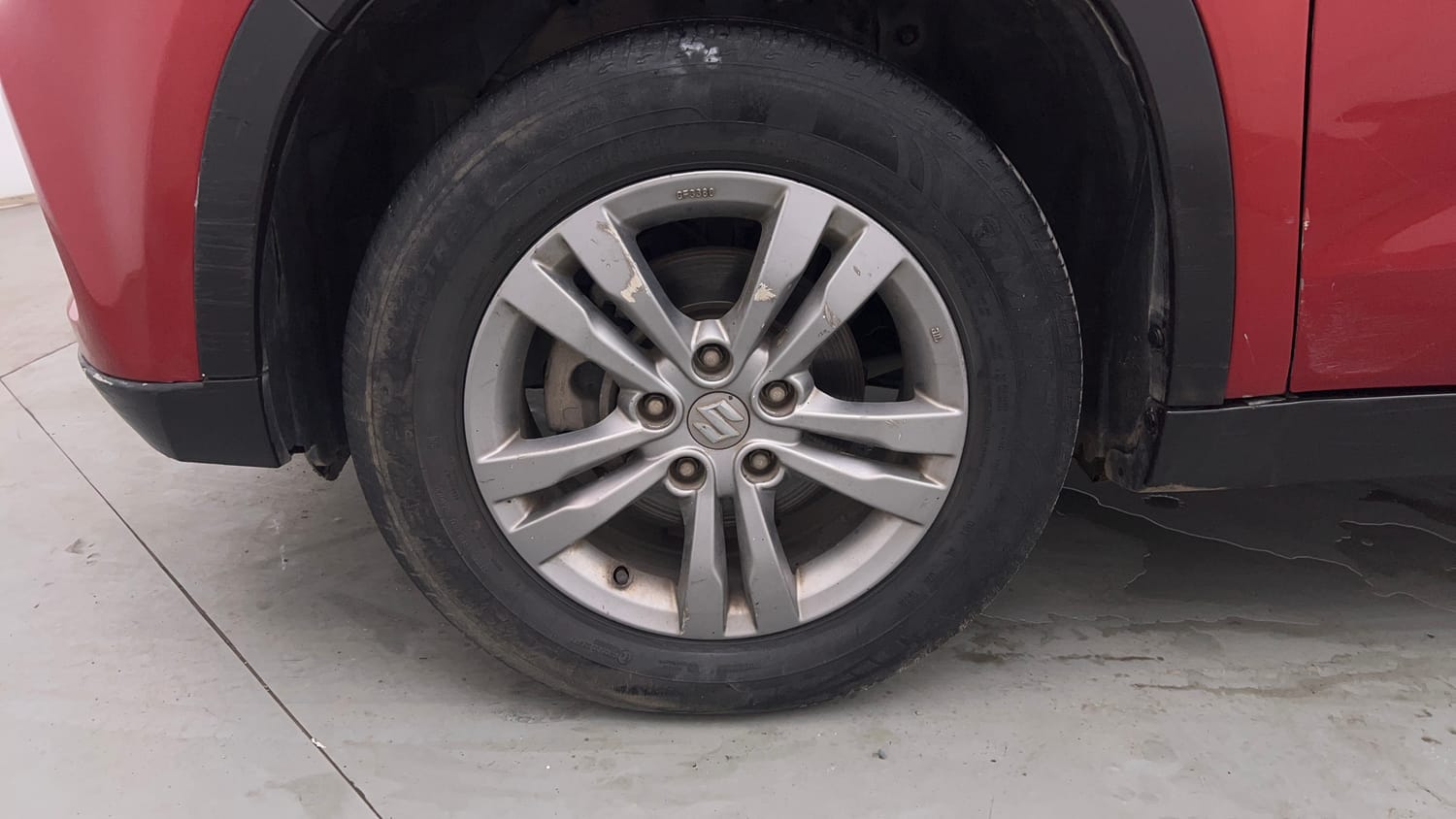 Used 2016 Maruti Suzuki Vitara Brezza [2016-2020] ZDi Plus Diesel Manual tyres LEFT FRONT TYRE RIM VIEW