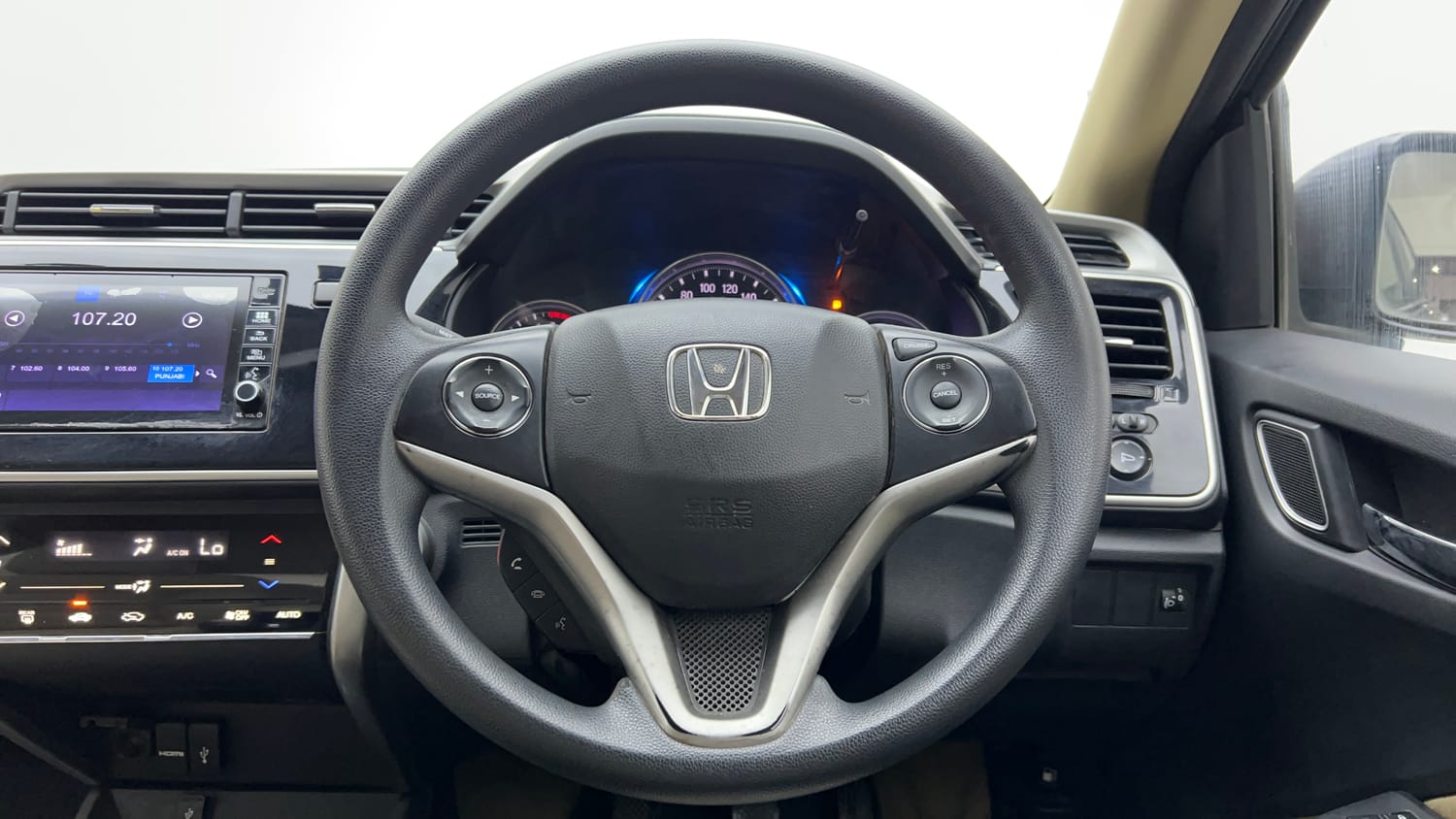 Used 2019 Honda City V Petrol Petrol Manual interior STEERING VIEW