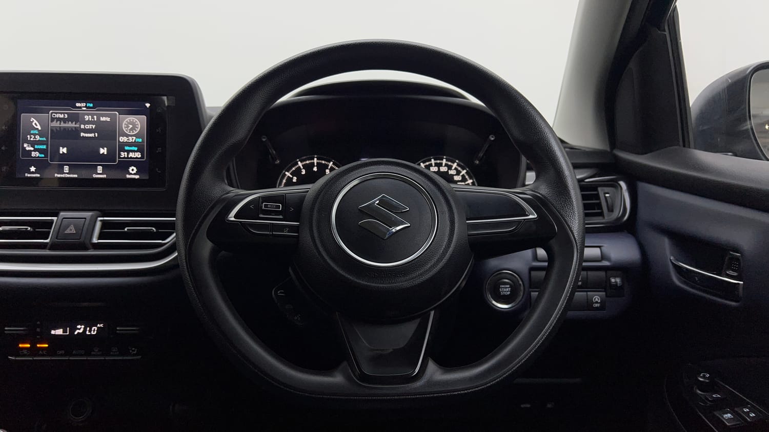 Used 2023 Maruti Suzuki Baleno Zeta MT Petrol Manual interior STEERING VIEW