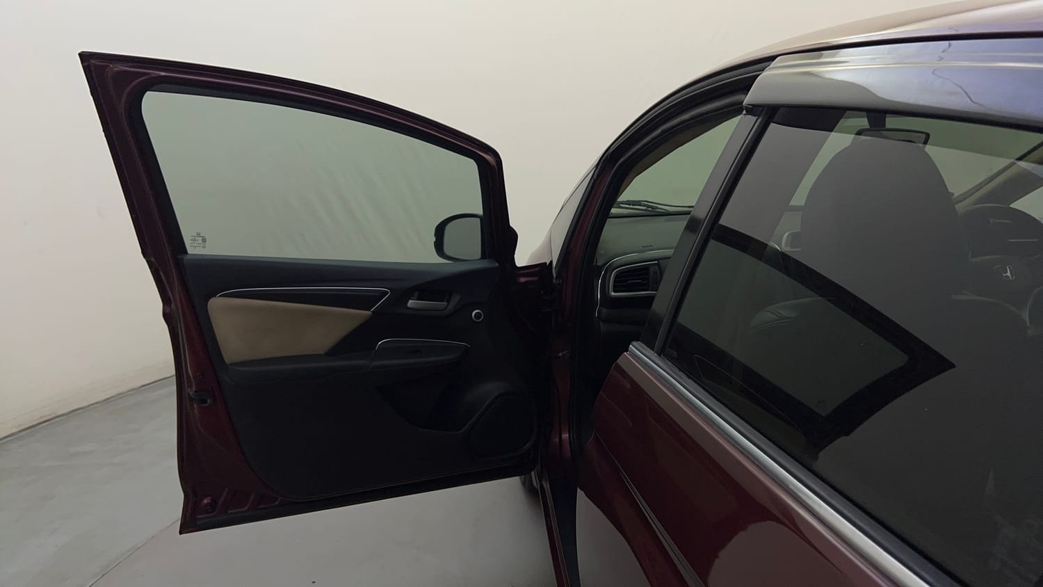 Used 2015 Honda Jazz SV Diesel Diesel Manual interior LEFT FRONT DOOR OPEN VIEW