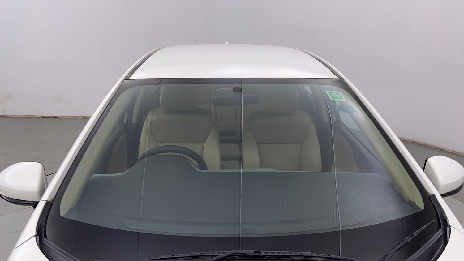Used 2017 Honda City V Petrol Manual exterior FRONT WINDSHIELD VIEW