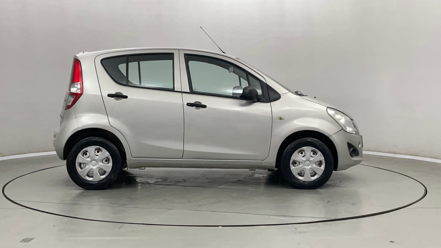 Used 2014 Maruti Suzuki Ritz Lxi BS-IV Petrol Manual exterior RIGHT SIDE VIEW
