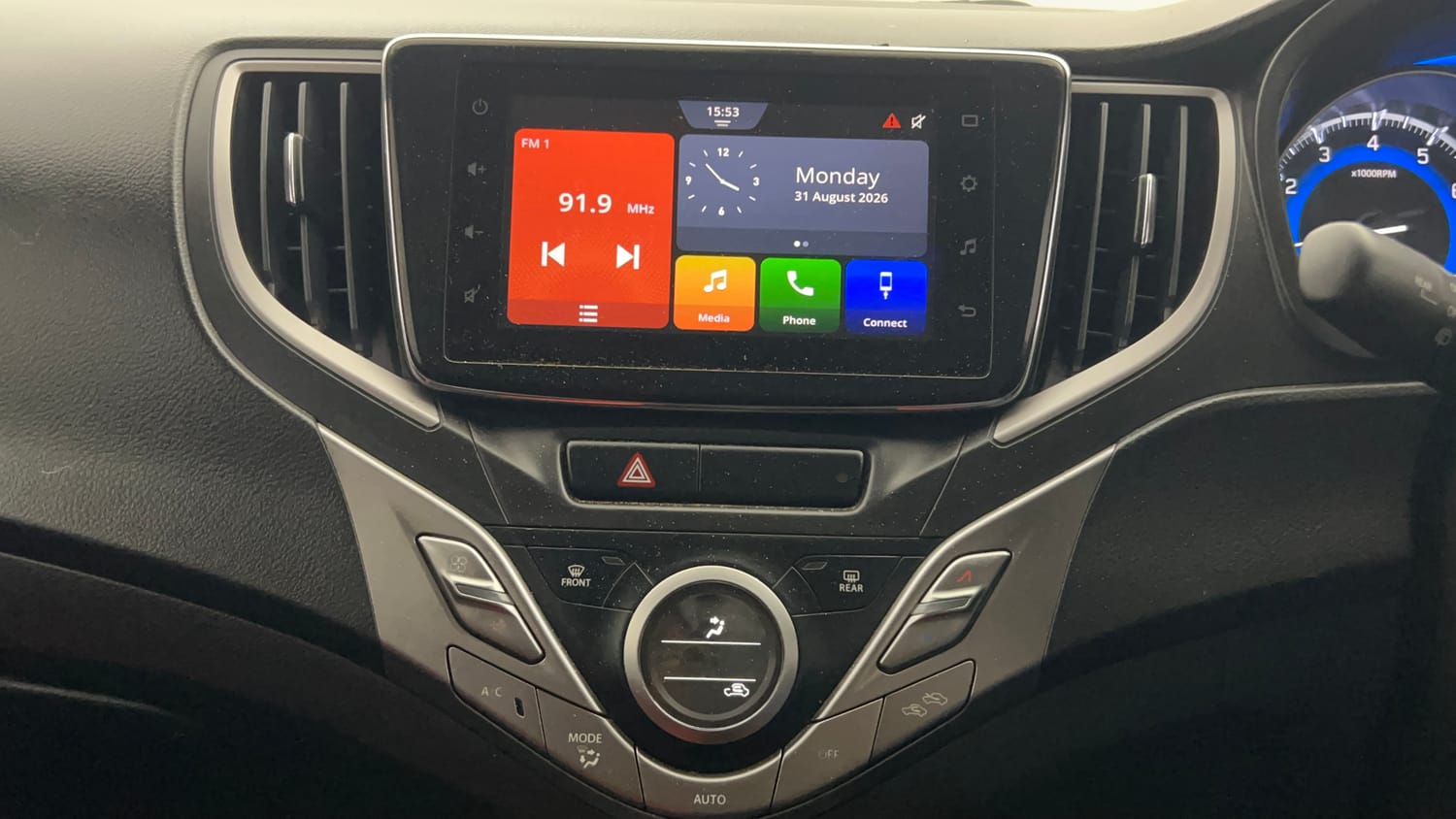 Used 2021 Toyota Glanza G Petrol Manual top_features Integrated (in-dash) music system