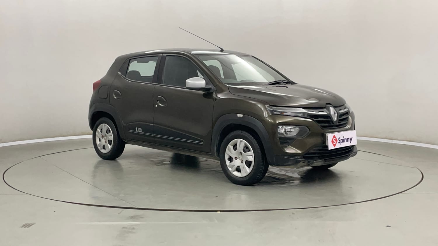 Used 2021 Renault Kwid RXT 1.0 AMT (O) Petrol Automatic exterior RIGHT FRONT CORNER VIEW
