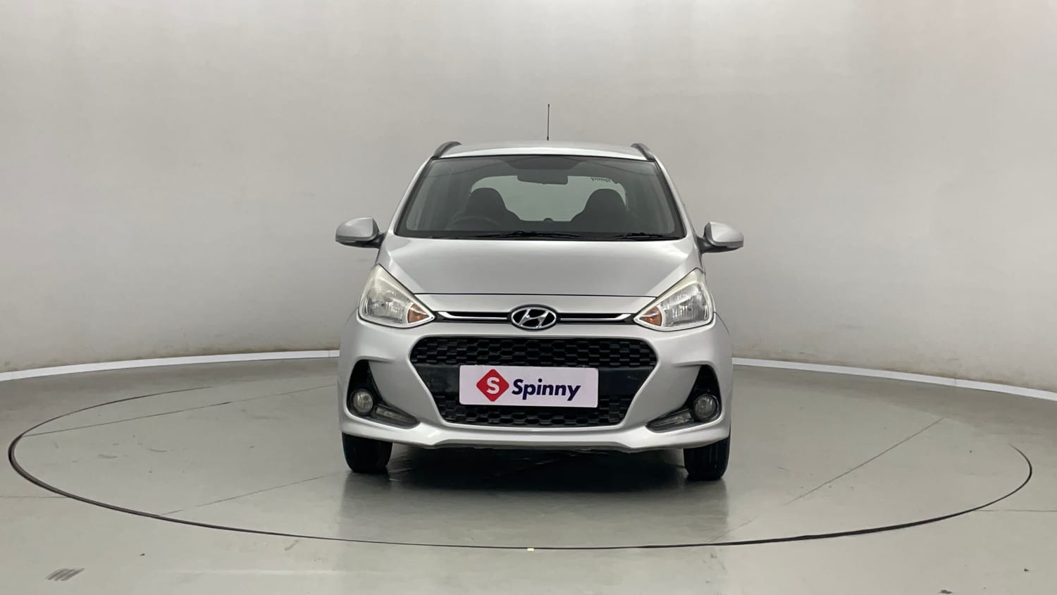 Used 2018 Hyundai Grand i10 Sportz 1.2 Kappa VTVT Petrol Manual exterior FRONT VIEW
