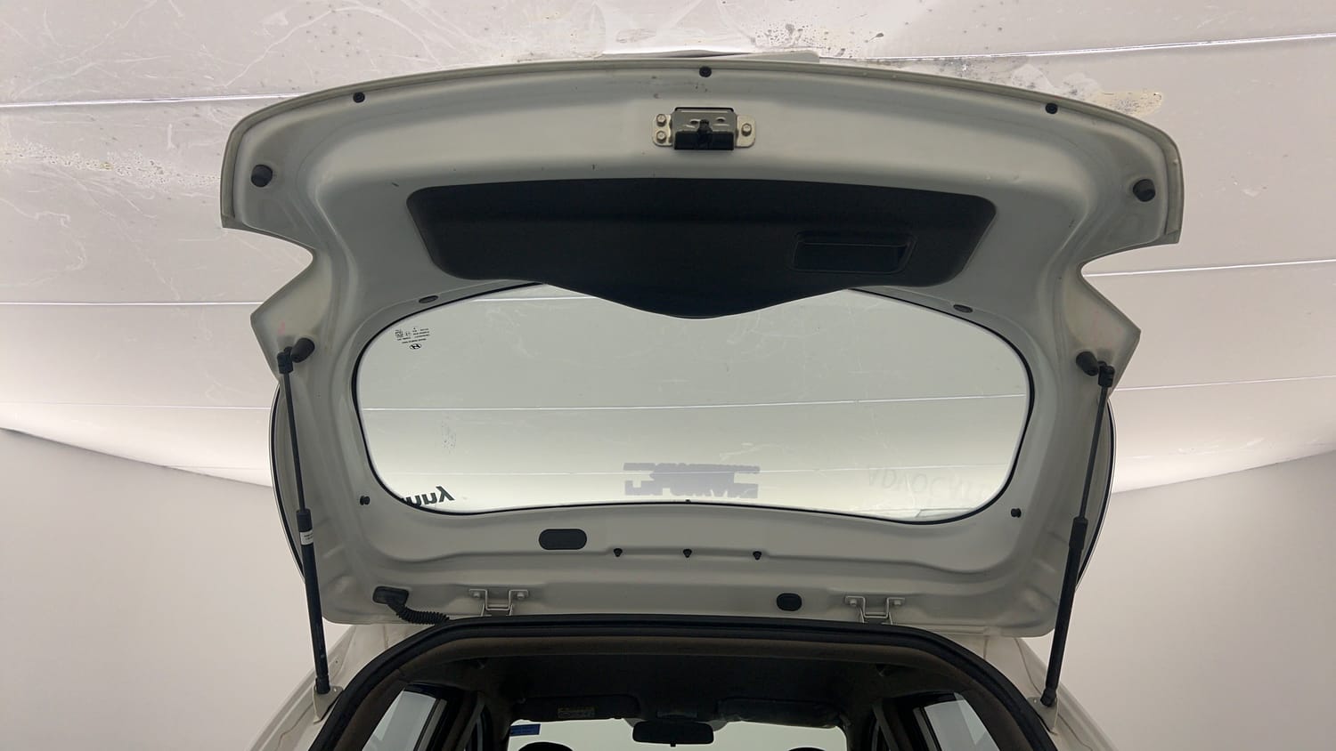 Used 2019 Hyundai Grand i10 Magna 1.2 Kappa VTVT Petrol Manual interior DICKY DOOR OPEN VIEW