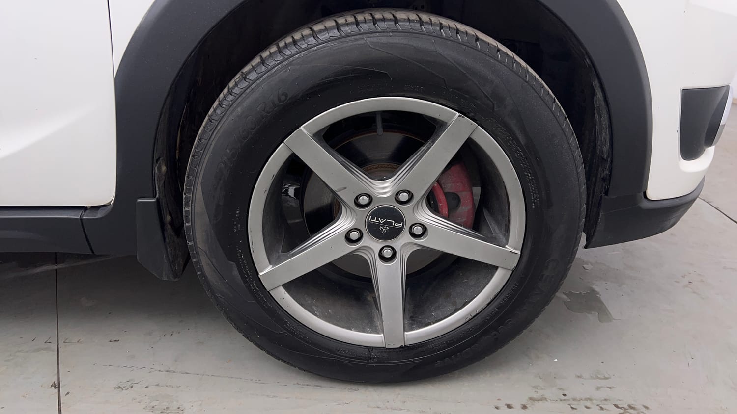 Used 2019 Honda BR-V V Petrol Petrol Manual tyres RIGHT FRONT TYRE RIM VIEW