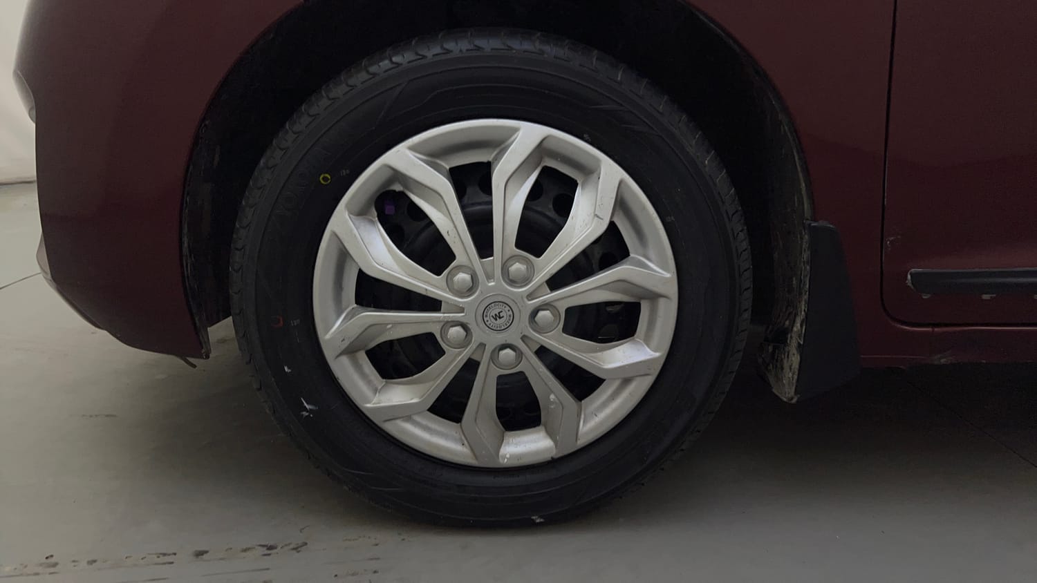Used 2015 Honda Jazz SV Diesel Diesel Manual tyres LEFT FRONT TYRE RIM VIEW