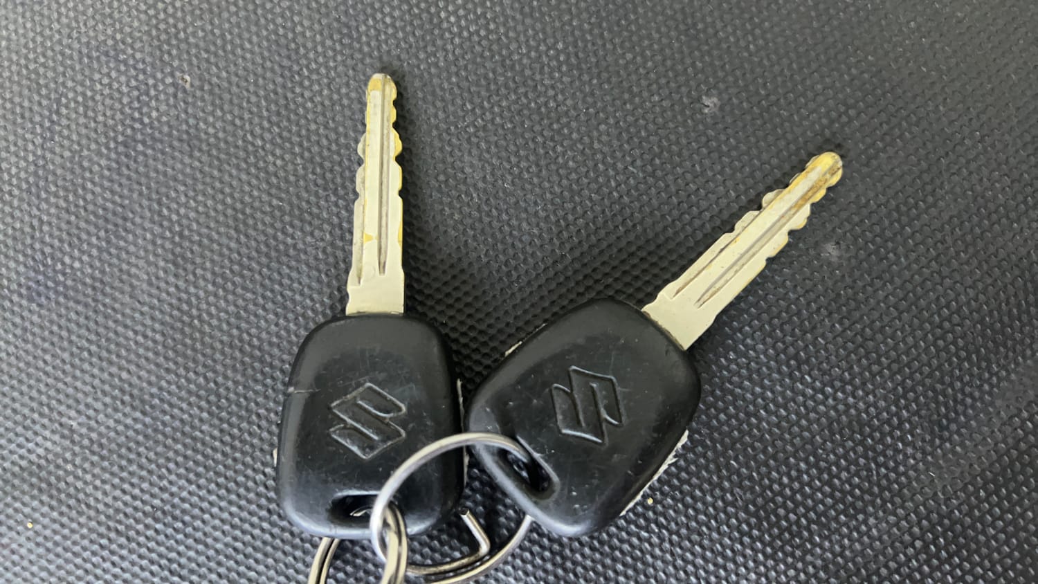 Used 2017 Maruti Suzuki Alto 800 LXi Petrol Manual extra CAR KEY VIEW