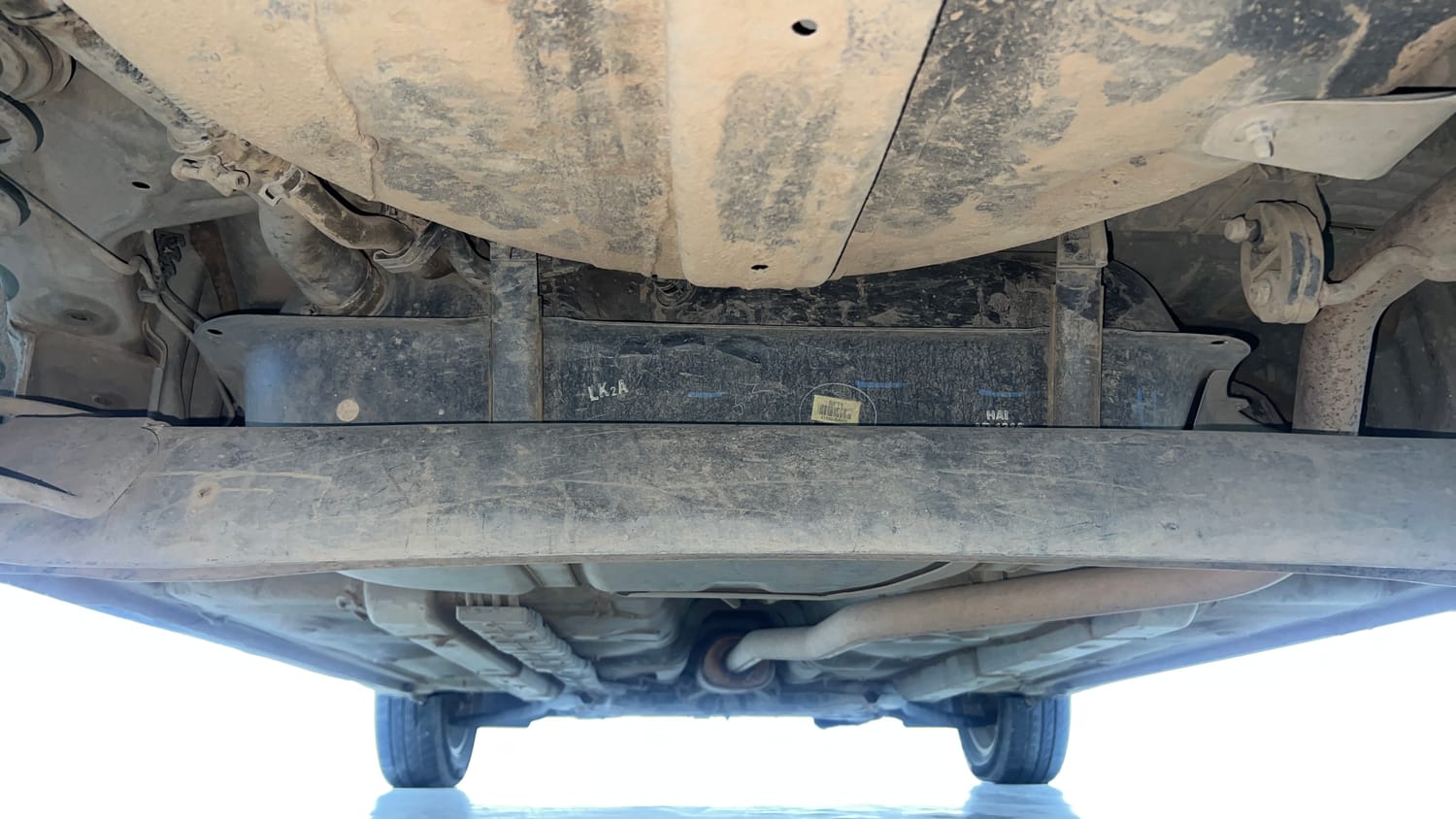 Used 2017 Hyundai Grand i10 Asta AT 1.2 Kappa VTVT (O) Petrol Automatic extra REAR UNDERBODY VIEW (TAKEN FROM REAR)