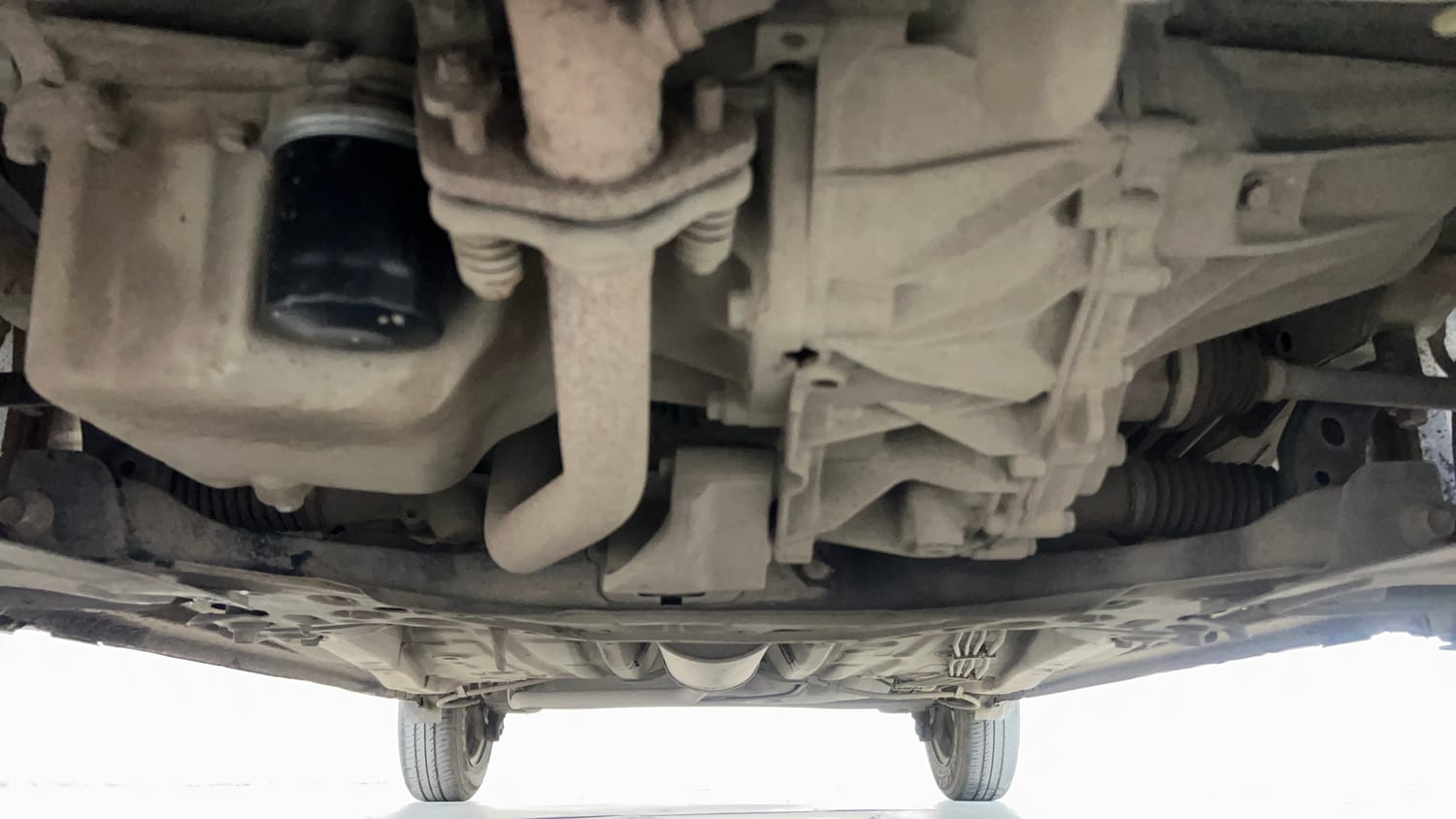 Used 2019 Maruti Suzuki Wagon R 1.0 VXI AMT Petrol Automatic extra FRONT LEFT UNDERBODY VIEW