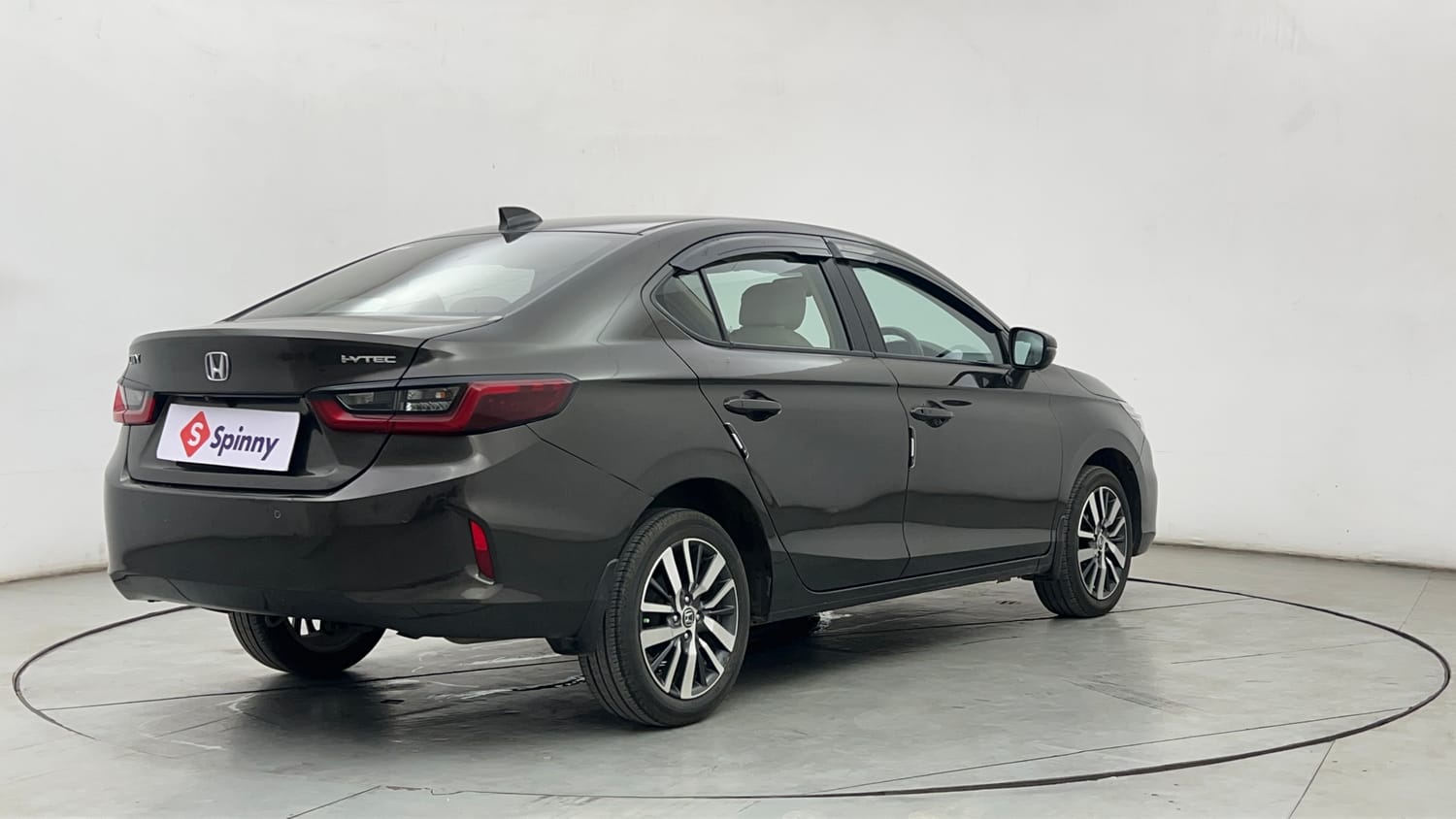 Used 2022 Honda City VX Petrol Petrol Manual exterior RIGHT REAR CORNER VIEW