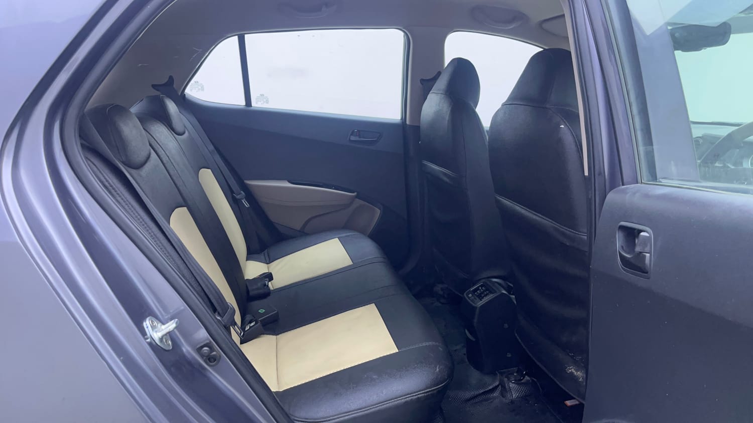 Used 2018 Hyundai Grand i10 Magna AT 1.2 Kappa VTVT Petrol Automatic interior RIGHT SIDE REAR DOOR CABIN VIEW