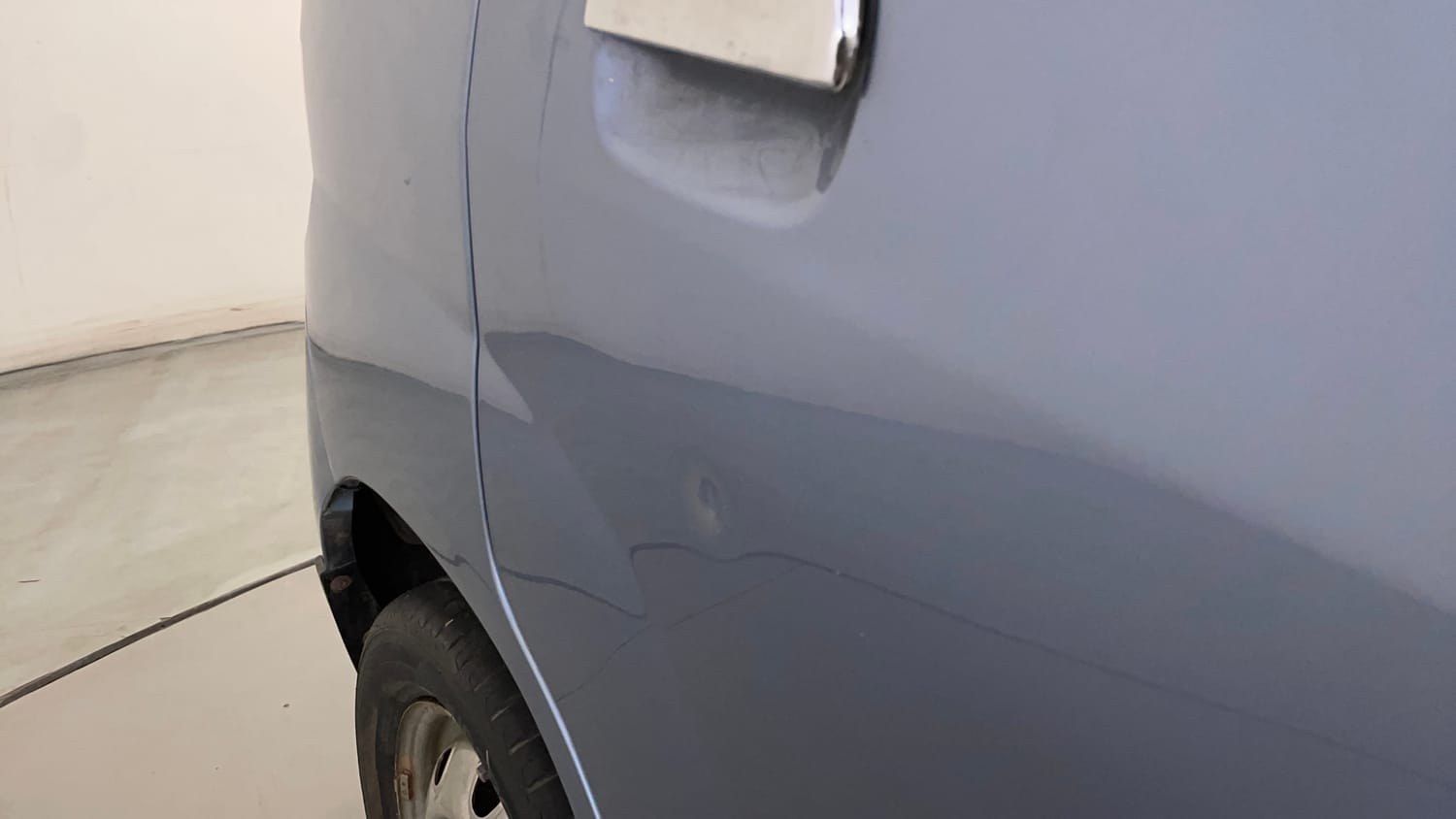 Used 2014 Maruti Suzuki Estilo LXi BS-IV Petrol Manual dents MINOR DENT