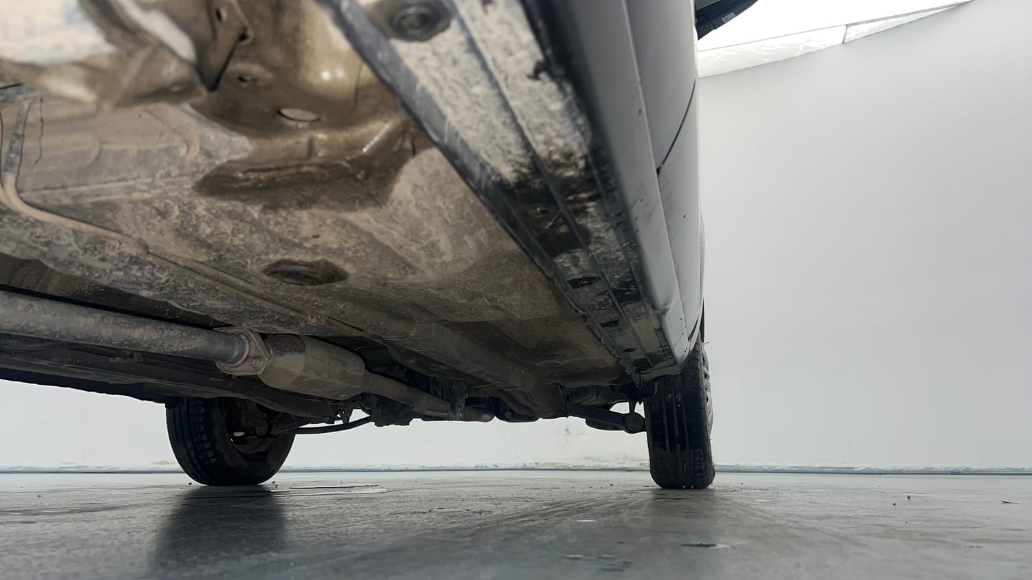 Used 2013 Maruti Suzuki Alto 800 Lxi Petrol Manual extra REAR RIGHT UNDERBODY VIEW