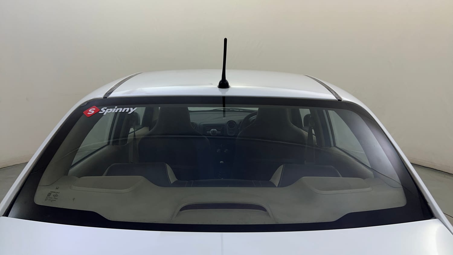 Used 2016 Honda Amaze 1.2 S i-VTEC Petrol Manual exterior BACK WINDSHIELD VIEW