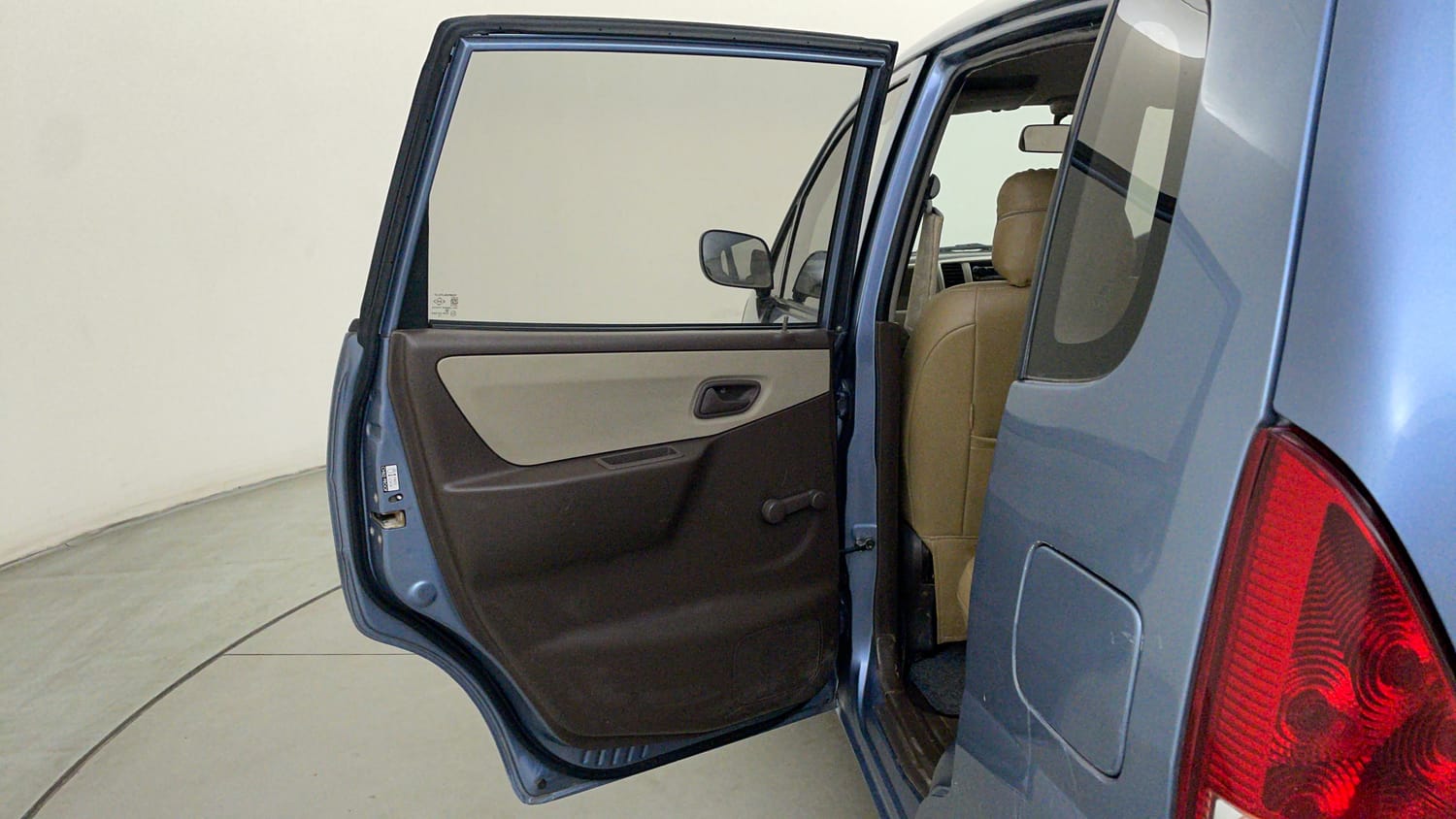 Used 2014 Maruti Suzuki Estilo LXi BS-IV Petrol Manual interior LEFT REAR DOOR OPEN VIEW