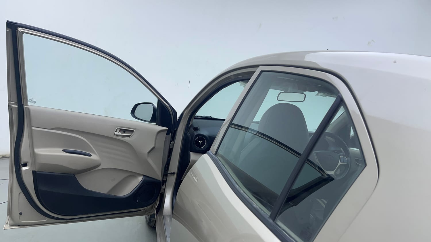 Used 2019 Hyundai Santro Asta Petrol Manual interior LEFT FRONT DOOR OPEN VIEW
