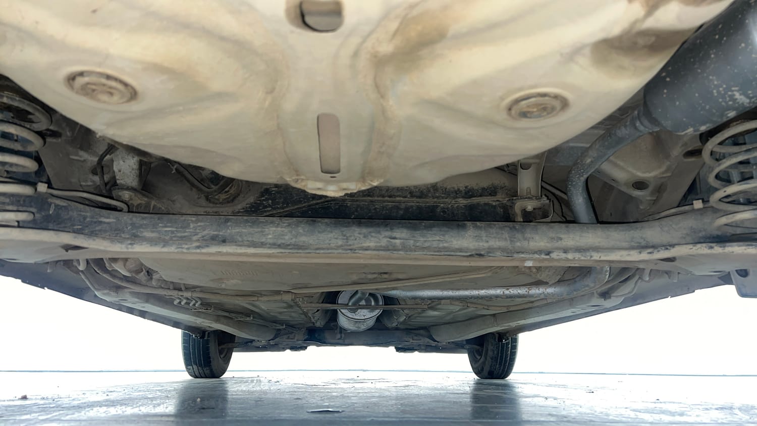 Used 2021 Maruti Suzuki Swift VXi Petrol Manual extra REAR UNDERBODY VIEW (TAKEN FROM REAR)