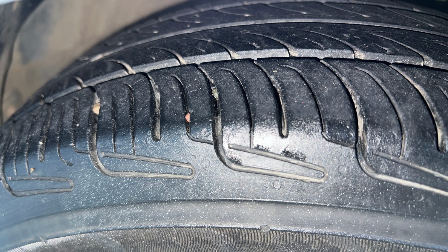 Used 2019 Hyundai Grand i10 Magna 1.2 Kappa VTVT CNG (outside fitted) Cng Manual tyres RIGHT FRONT TYRE TREAD VIEW