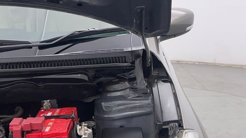 Used 2019 Maruti Suzuki Ciaz Alpha Hybrid 1.5 Petrol Manual engine ENGINE LEFT SIDE HINGE & APRON VIEW