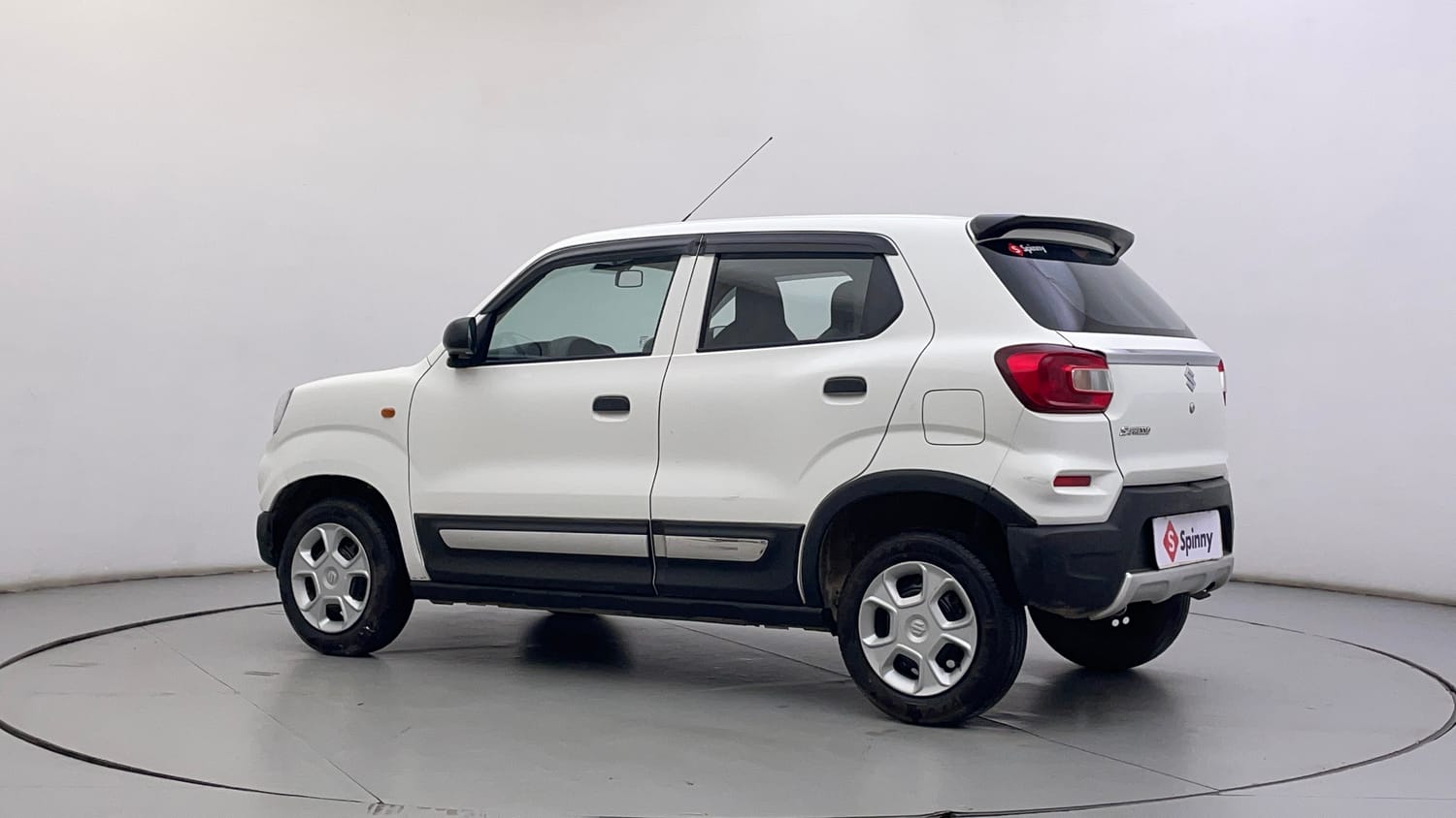 Used 2021 Maruti Suzuki S-Presso VXi AMT Petrol Automatic exterior LEFT REAR CORNER VIEW