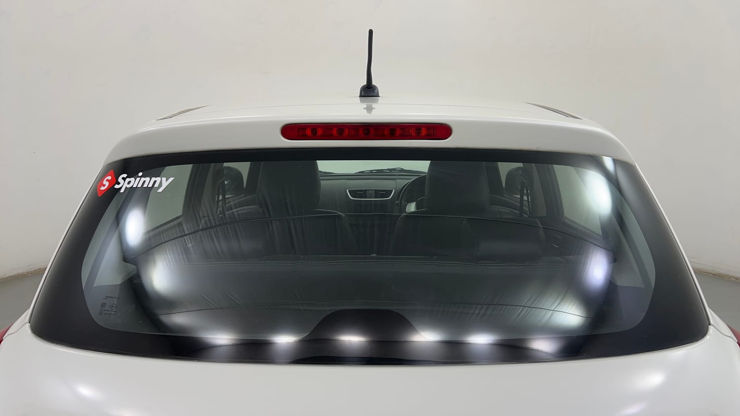 Used 2012 Maruti Suzuki Swift VDi Diesel Manual exterior BACK WINDSHIELD VIEW