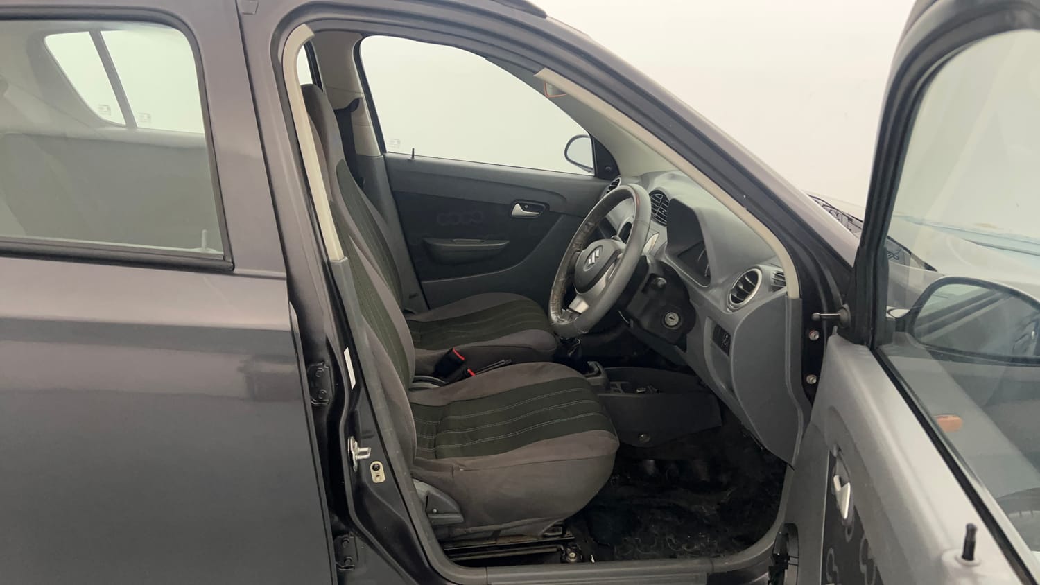Used 2013 Maruti Suzuki Alto 800 Lxi Petrol Manual interior RIGHT SIDE FRONT DOOR CABIN VIEW