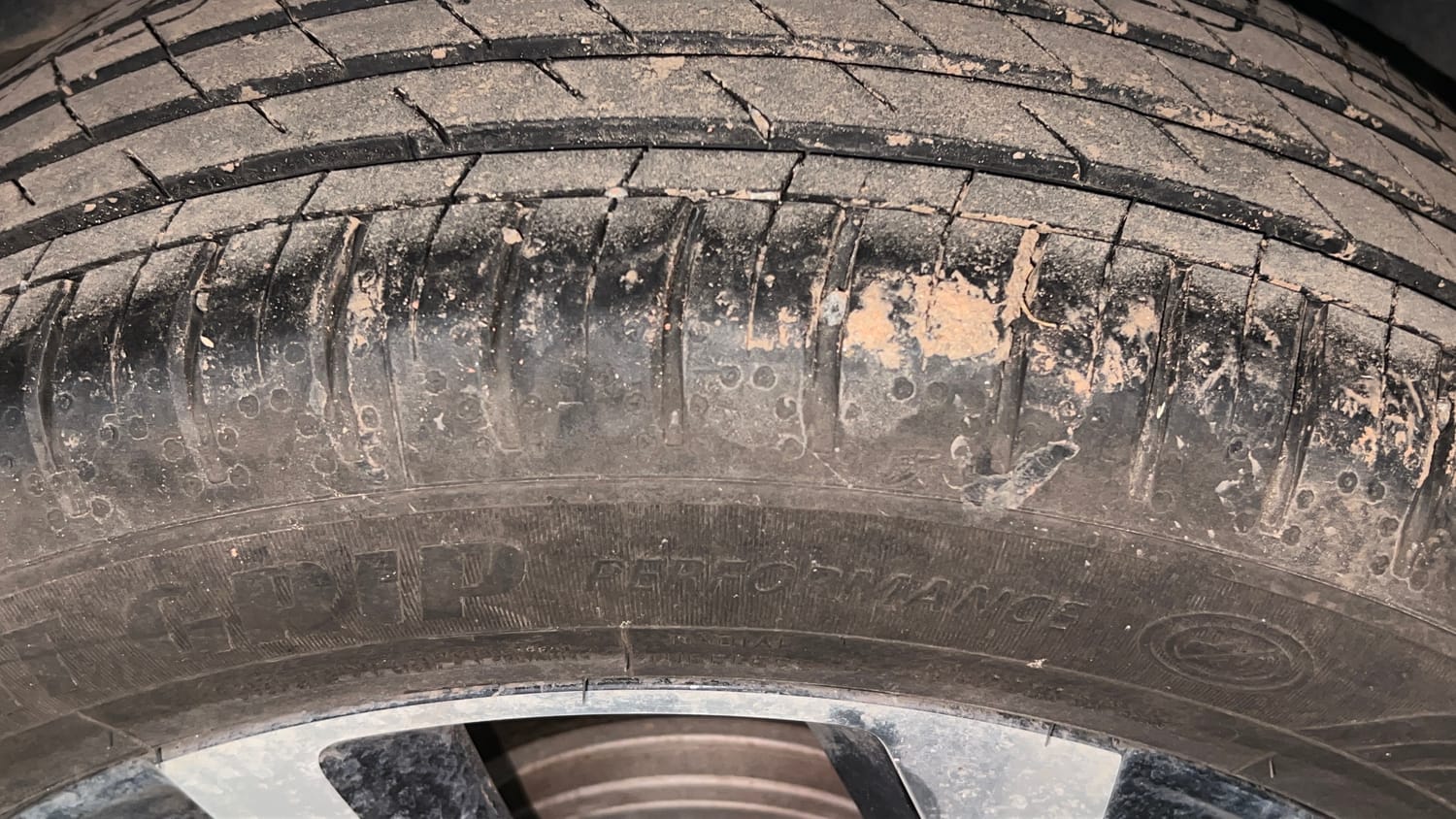 Used 2023 MG Motors Hector Smart Pro 1.5 Turbo MT Petrol Manual tyres LEFT REAR TYRE TREAD VIEW