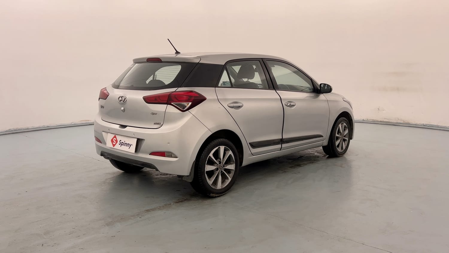 Used 2014 Hyundai Elite i20 Sportz 1.2 Petrol Manual exterior RIGHT REAR CORNER VIEW