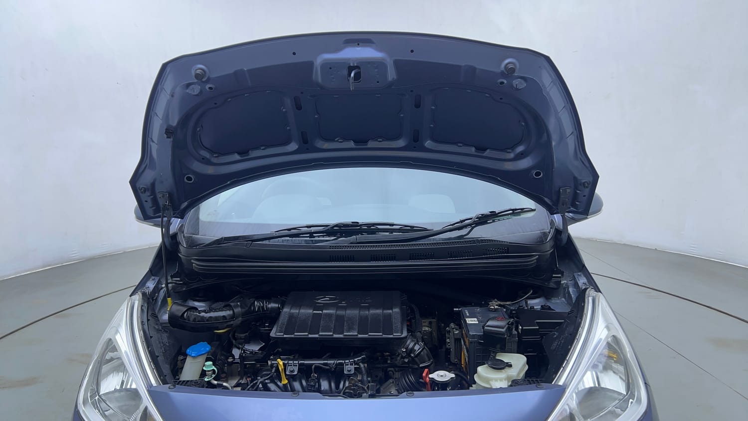 Used 2017 Hyundai Grand i10 Asta AT 1.2 Kappa VTVT (O) Petrol Automatic engine ENGINE & BONNET OPEN FRONT VIEW