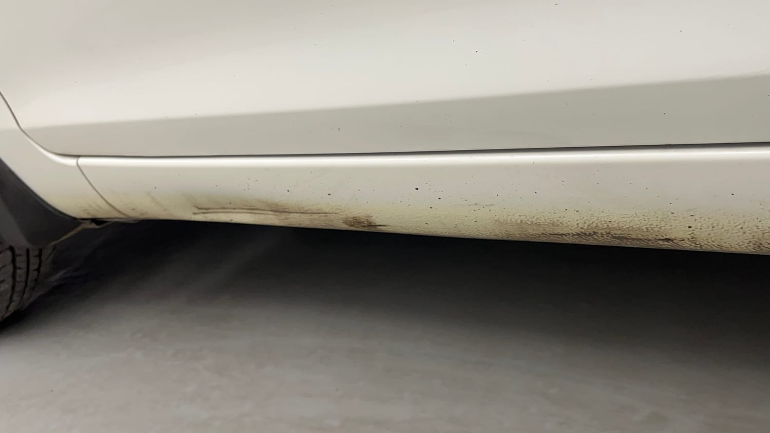 Used 2015 Maruti Suzuki Swift VXi Petrol Manual dents MINOR DENT