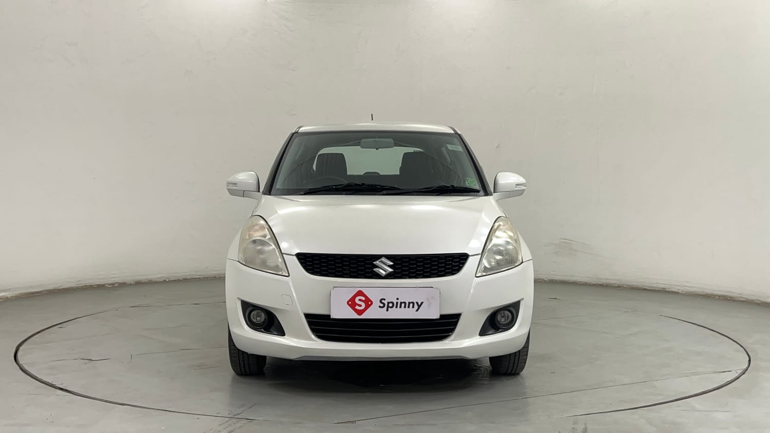 Used 2012 Maruti Suzuki Swift VDi Diesel Manual exterior FRONT VIEW