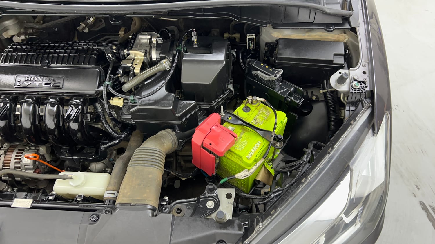Used 2019 Honda City V Petrol Petrol Manual engine ENGINE LEFT SIDE VIEW