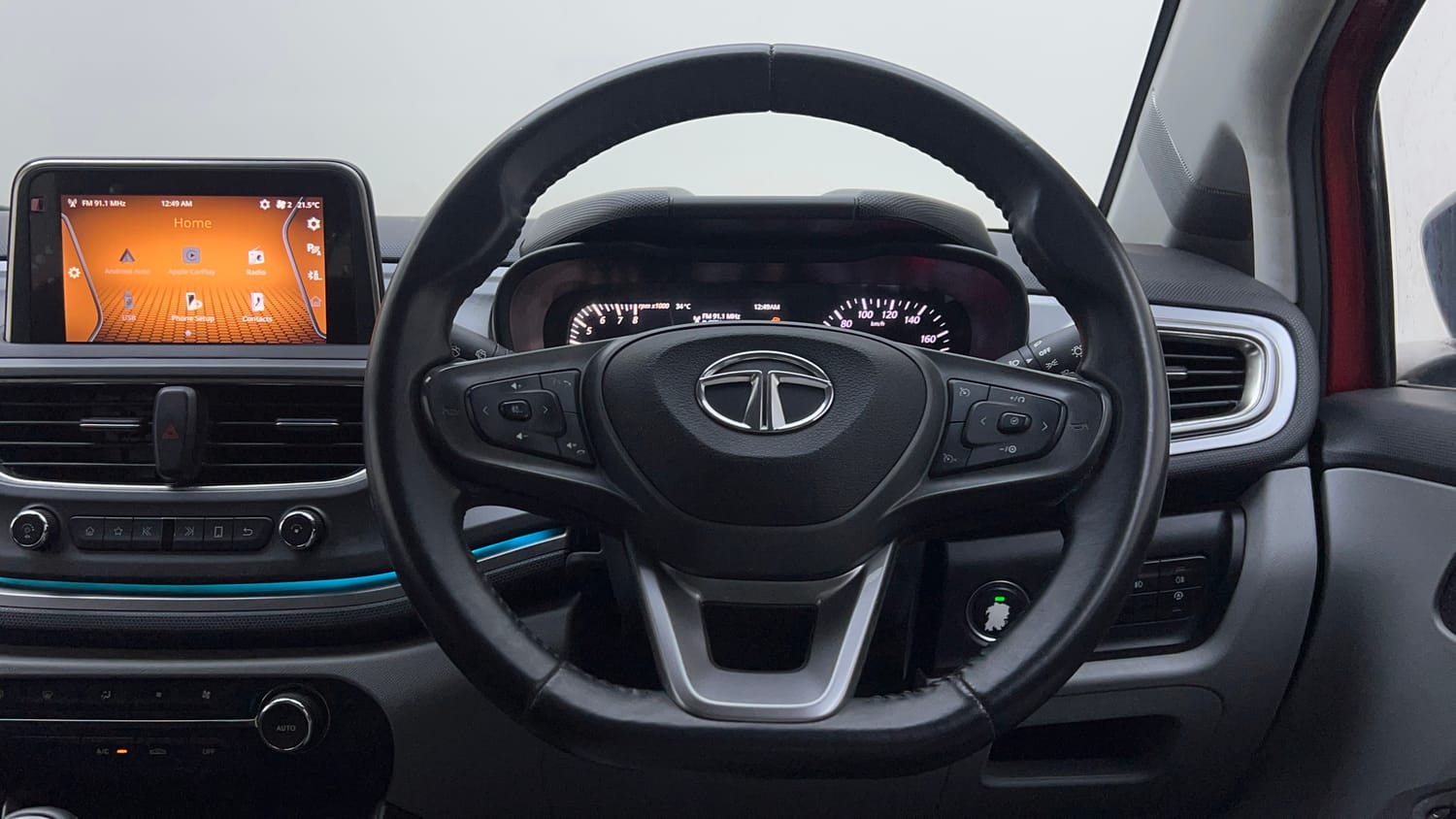 Used 2020 Tata Altroz XZ Petrol Petrol Manual interior STEERING VIEW