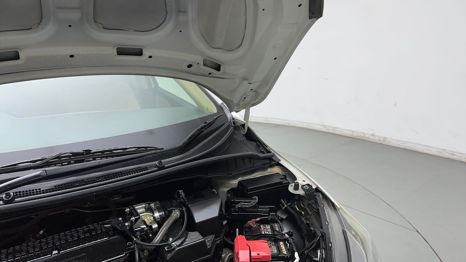 Used 2022 Honda City 4th Generation V Petrol Petrol Manual engine ENGINE LEFT SIDE HINGE & APRON VIEW