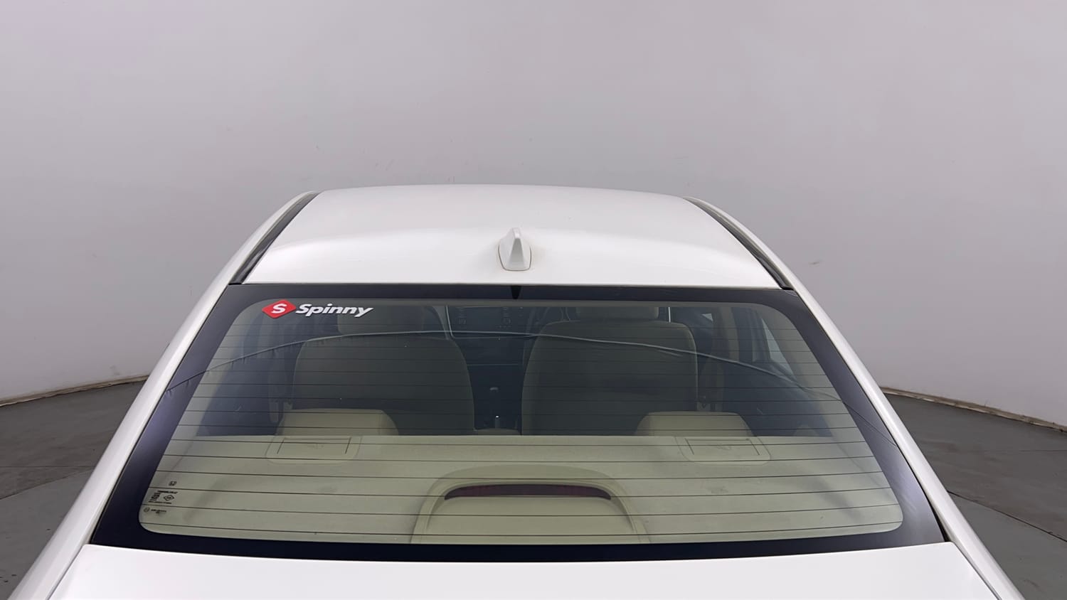 Used 2017 Honda City V Petrol Manual exterior BACK WINDSHIELD VIEW