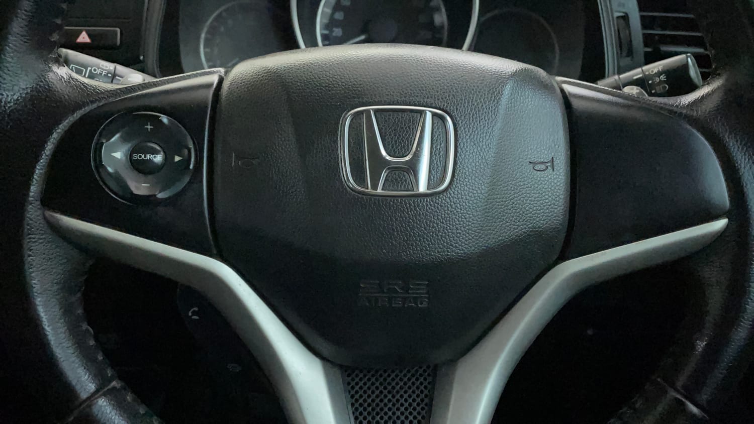 Used 2018 Honda Jazz V AT Petrol Petrol Automatic top_features Airbags
