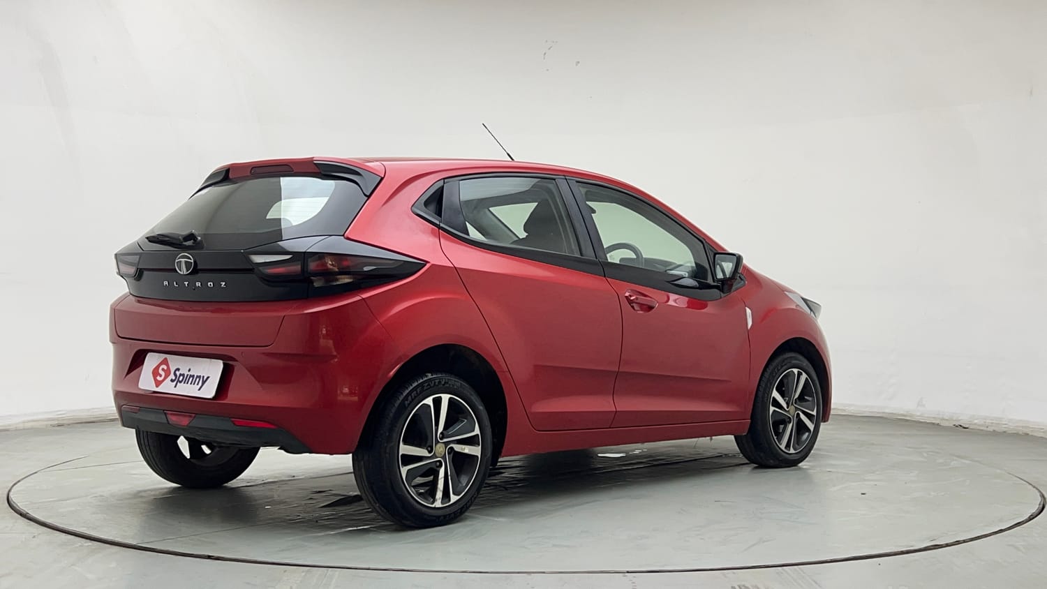 Used 2020 Tata Altroz XZ Petrol Petrol Manual exterior RIGHT REAR CORNER VIEW